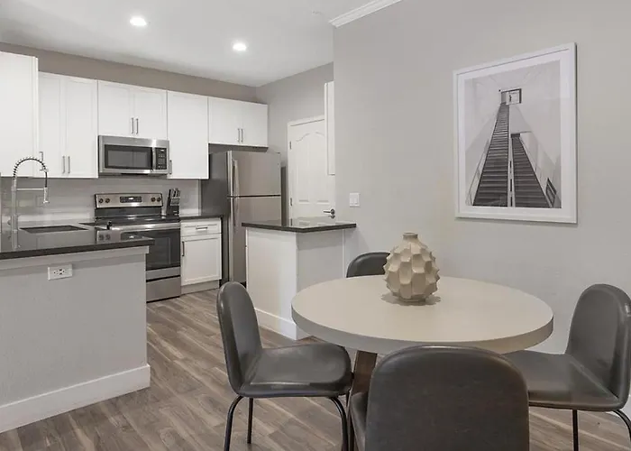 Appartement Landing - Modern With Amazing Amenities *